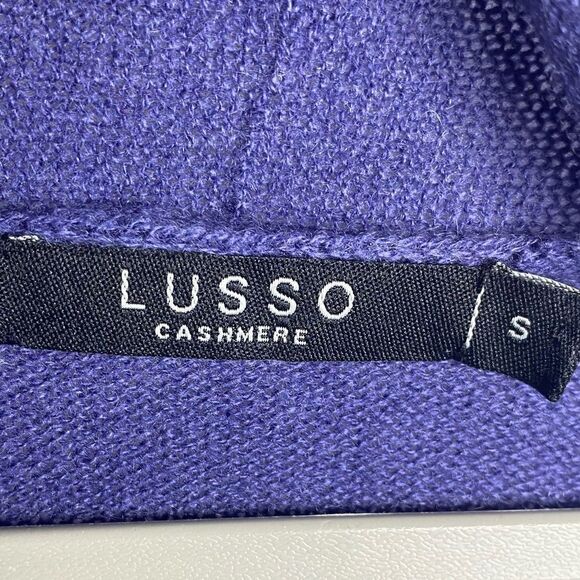 Lusso Cashmere Amethyst Purple Wrap Around Light Cardigan Style EUC Size Small - Picture 3 of 5
